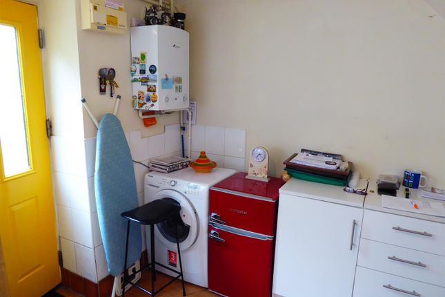 34, Parsonage Street, Dursley photo 4