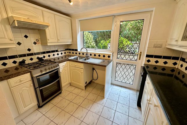 13, The Hall Close, BURY ST. EDMUNDS photo 2