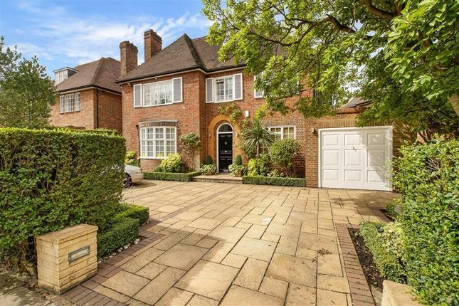 Detached house to rent in Holne Chase, London N2