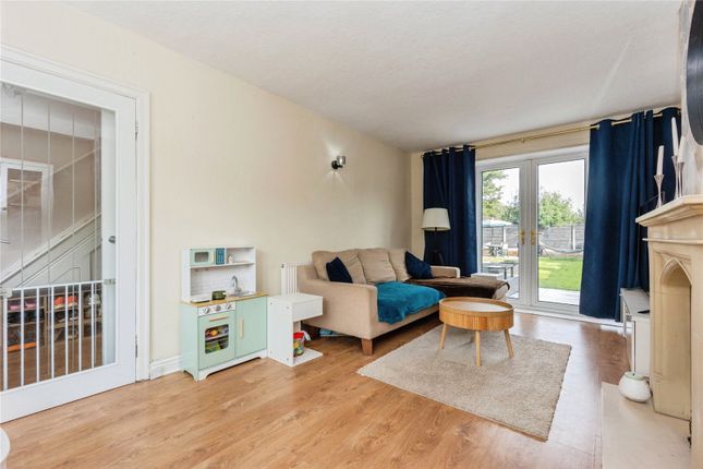 70, Trevor Road, Manchester photo 4