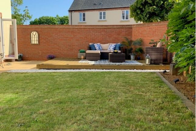 45, Junction Way, Kettering photo 4