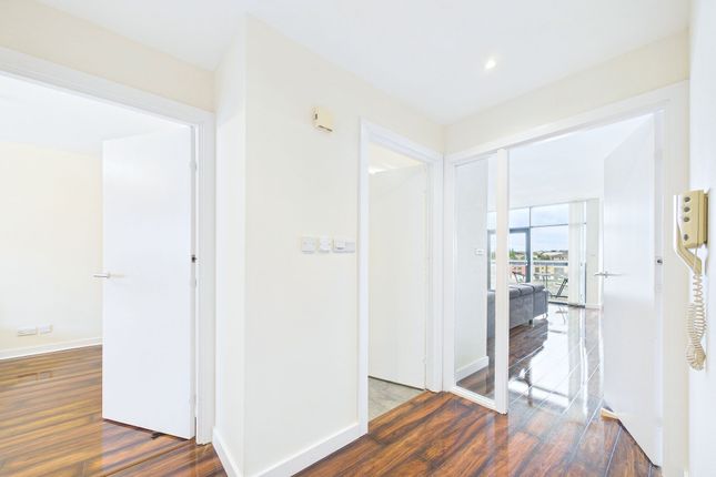 4/1 106 Lancefield Quay, Glasgow photo 2