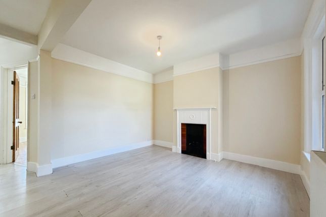 82, Somerset Road, Folkestone photo 4