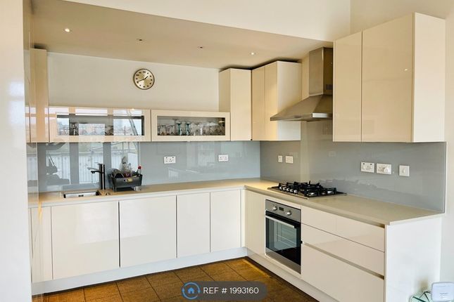 Thumbnail Flat to rent in Down House, London