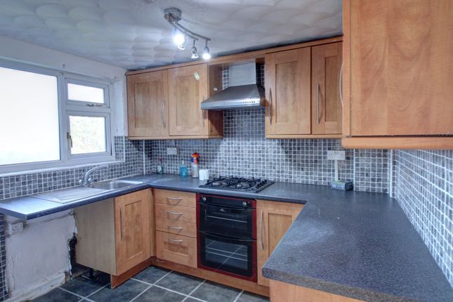 210, King Street, Ebbw Vale photo 4