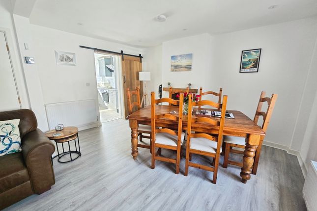 1 Star Cottages,, Camp Road, Isle of Wight photo 3