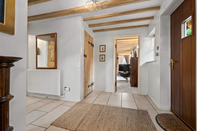 The Cottage, Yarningale Lane, Warwick photo 3