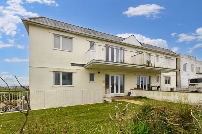 Flat for sale in Pentire Avenue, Newquay, Cornwall