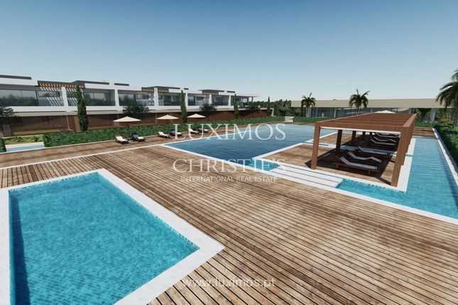 Block of flats for sale in 8500 Portimão, Portugal