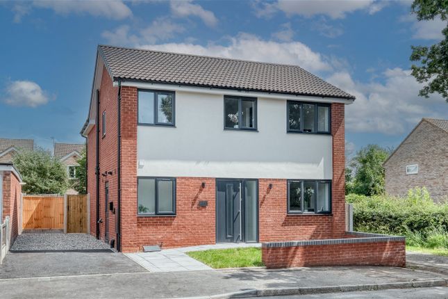 Thumbnail Detached house for sale in Badger Close, Winyates West, Redditch