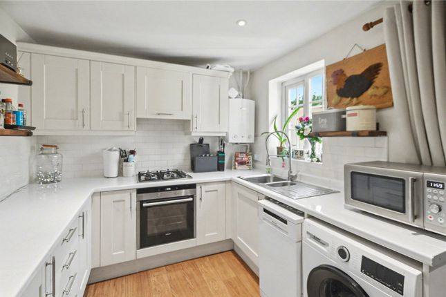 7, Bradford Close, Wetherby photo 4