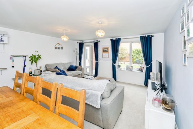 18, Le Marechal Avenue, SOUTHAMPTON photo 4