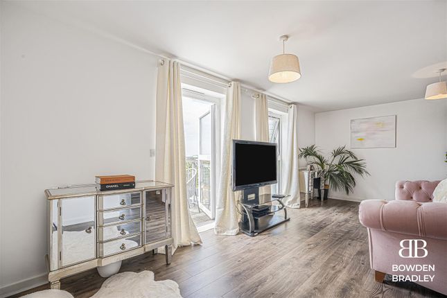 Living Room/Kitchen