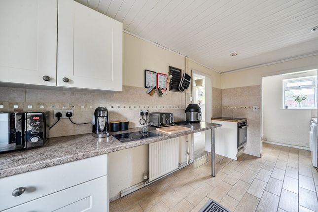 65, Thorney Park Wroughton, Wroughton photo 4