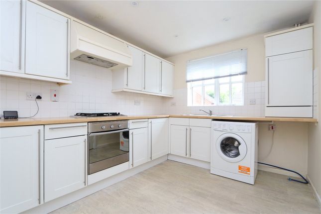 7, Minorca Grove, Milton Keynes photo 4