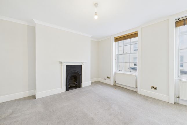 Cam03519G0-Pr0420-Still010