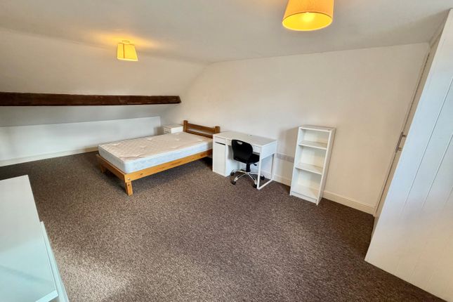 Grimsby Terrace, NOTTINGHAM photo 5