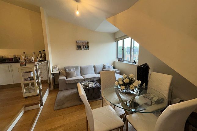 15, The Radius, Bridge Street, Pinner photo 4