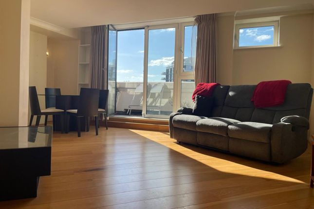 Thumbnail Flat to rent in St. Johns Wood Road, London