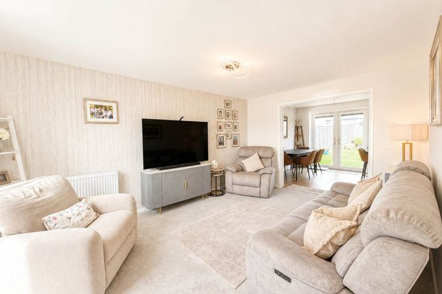 20, Lancaster Crescent, Weston-super-Mare photo 4