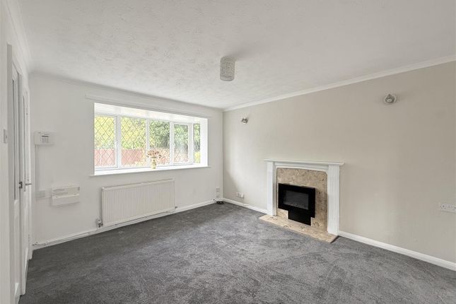 23, Highfield Street, Dukinfield photo 2