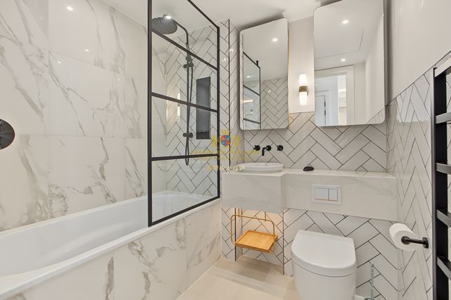 Apartment 202, Valencia Tower, London photo 5