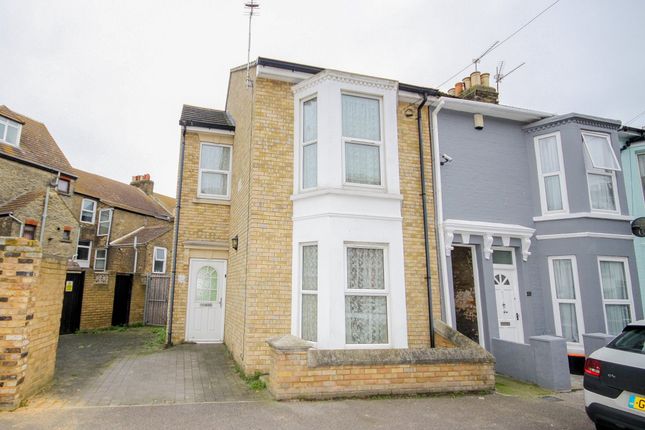 Thumbnail Property to rent in Meyrick Road, Sheerness