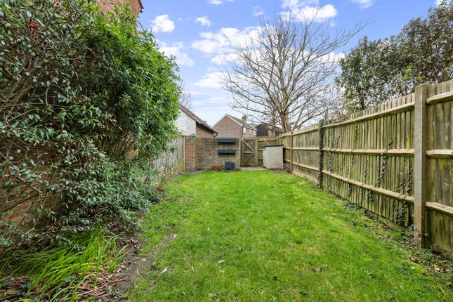 30, Tamar Way, Chichester photo 2