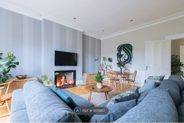 First Floor Flat, Cambridge Park Redland, Bristol photo 2