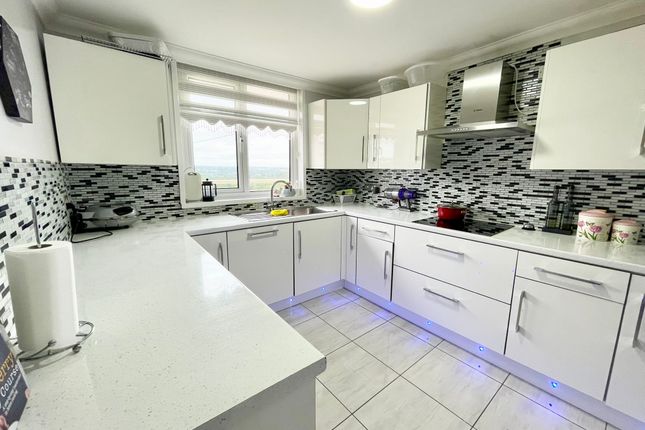 Thumbnail Flat to rent in Cedar Road, Enfield