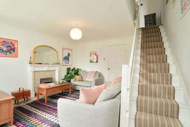 14, Sycamore Close, York photo 3