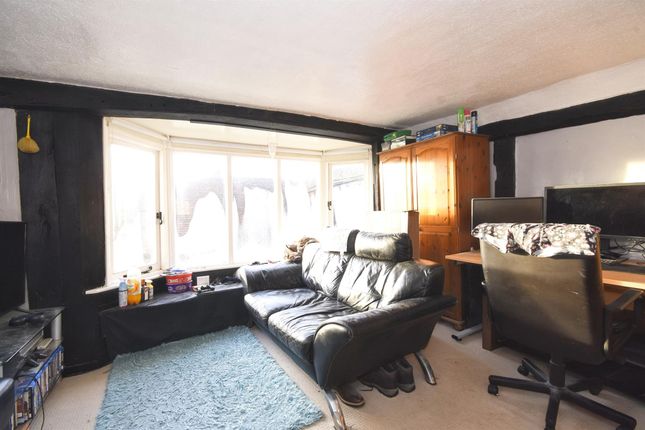 Flat for sale in East Street, Coggeshall, Colchester