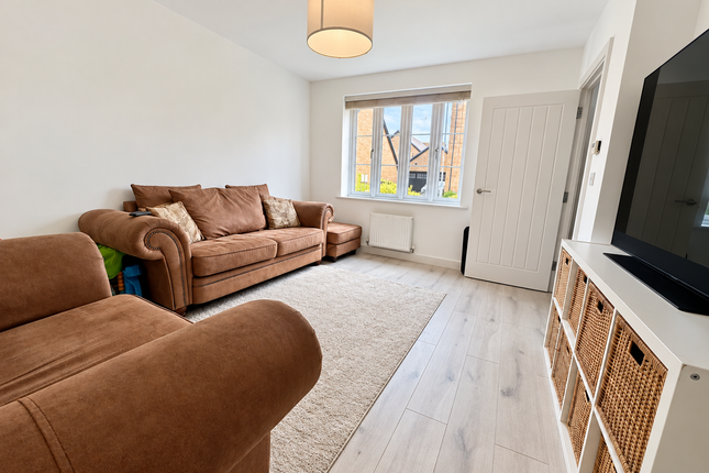 36, Soundy Paddock, Biggleswade photo 2