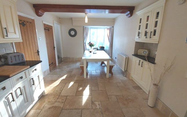 Cottage to rent in Waterloo Cottages, Belton