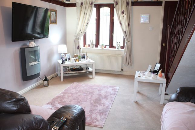 59, Birchen Holme, South Normanton photo 3