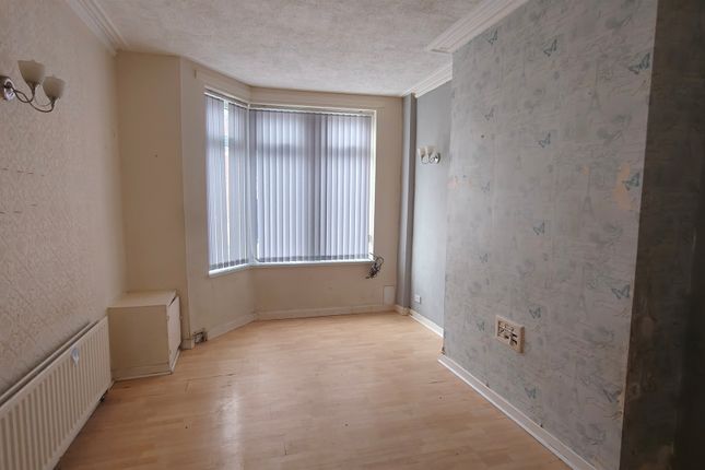 39, Lea Road, Wallasey photo 3