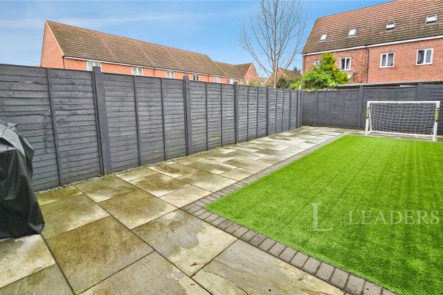 55, Sentinel Close, Worcestershire photo 4