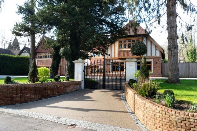 Detached house for sale in Worlds End Lane, Chelsfield Park