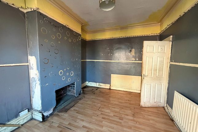 31, Hector Road, Manchester photo 5