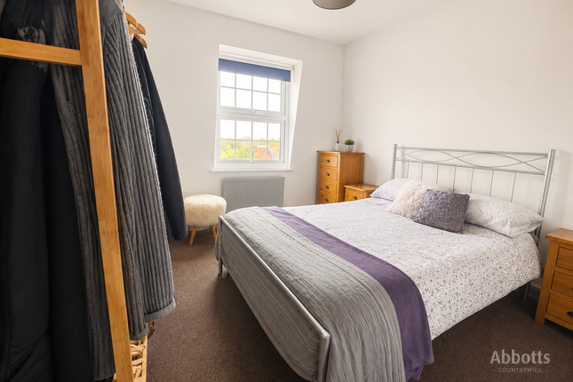 Flat 4, Southend-on-Sea photo 4
