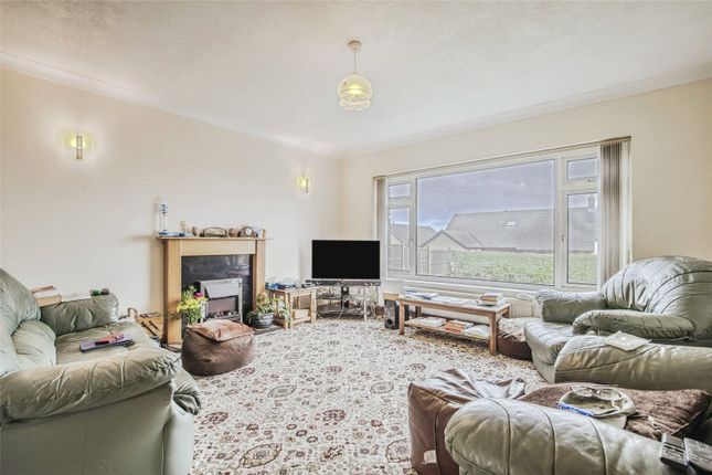 4, Osborn Park, Aberdaugleddau photo 4