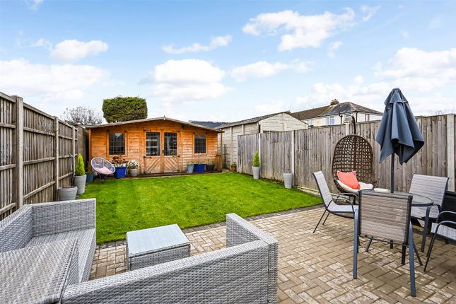 End terrace house for sale in Windmill Grove, Fareham