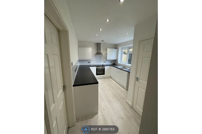 Bedford Avenue, Stafford photo 2