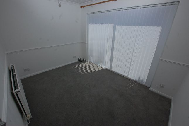 23, St. Asaphs Drive, Greater Manchester photo 4