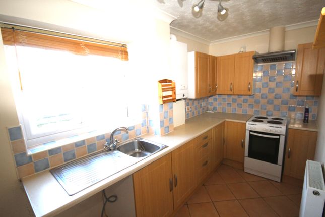 18, Grebe Close, Bridgwater photo 2