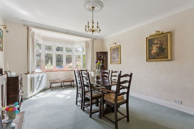 62, Carpenters Wood Drive, Chorleywood photo 2