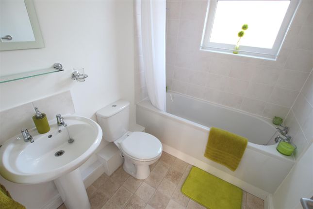 87, Derby Road, Northampton photo 5