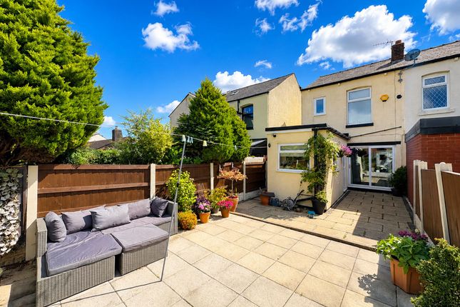 15 Church Lane, Bolton photo 4