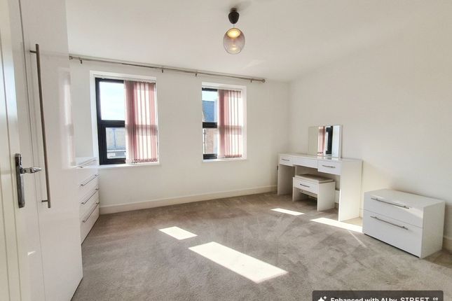 9a Higham Road, Chesham photo 5