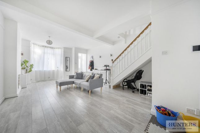 9, Abbey Grove, Abbey Wood photo 2